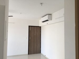 Room in 1 BHK Apartment at Lodha Upper Thane, Anjur – for Rent