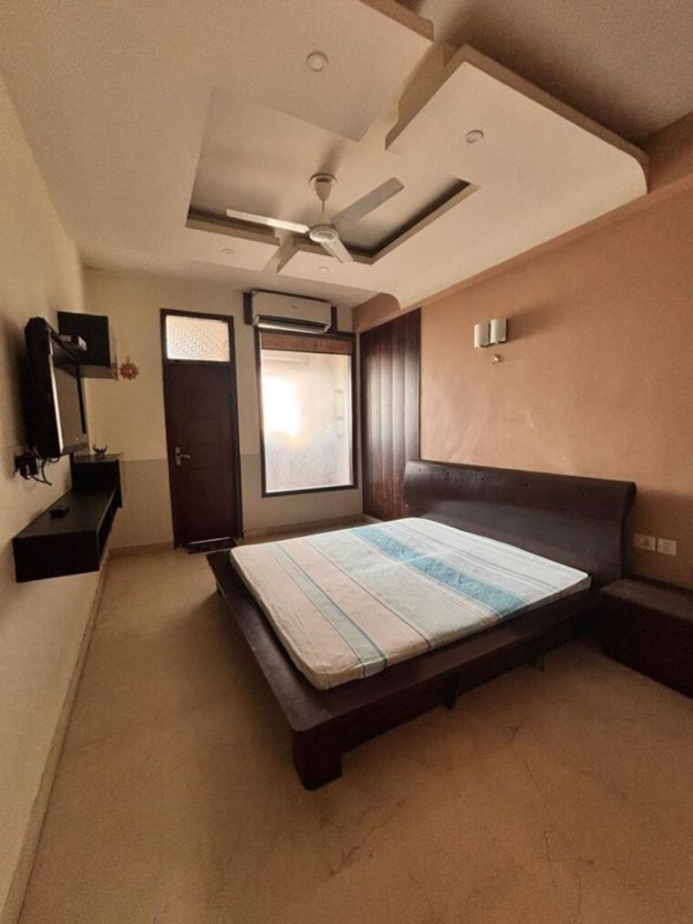 Bedroom, sector 42 1 Bedroom 950 Sq.Ft. Apartment In Sector 42 Gurgaon 10410721