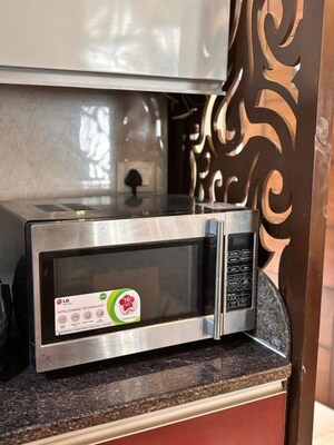 Furnished Amenities in 1 BHK Apartment at Sector 42 – for Rent