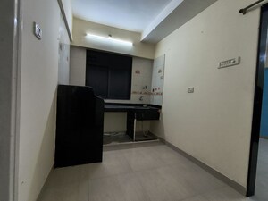 Room in 1 BHK Apartment at Jan Kalyan Society Kurla, Kurla West – for Rent