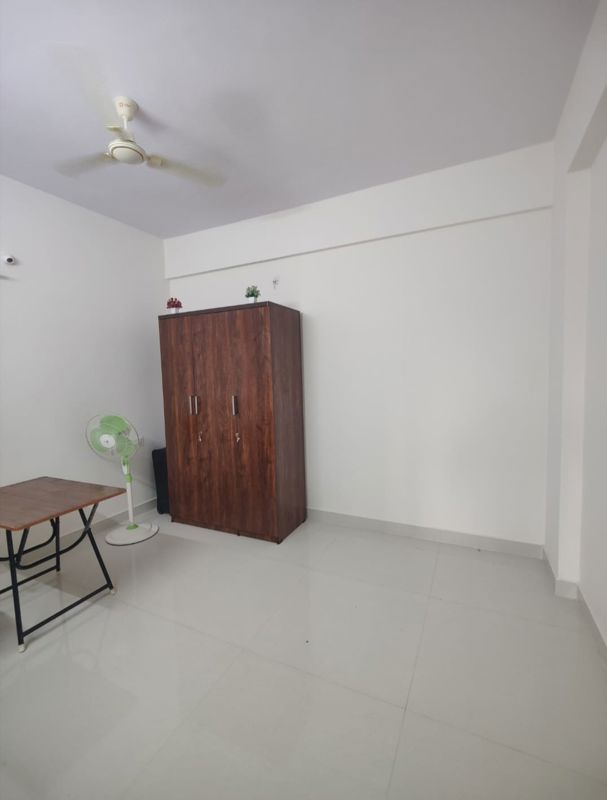 Room in 3 BHK Apartment at Kannamangala – for Sale