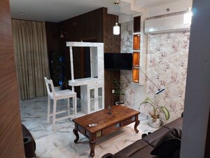 1 BHK Apartment For Sale in Viridian Plaza 106 Phase 2, Sector 106