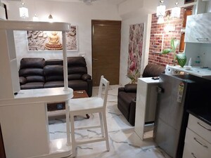 Team Area in 1 BHK Apartment at Viridian Plaza 106 Phase 2, Sector 106 – for Sale
