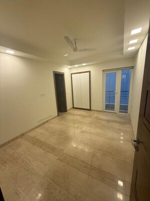 Room in 5 BHK Penthouse at Jawahar Nagar – for Sale