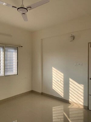 Room in 2 BHK Apartment at Jains Carlton Creek Phase 2, Manikonda – for Sale