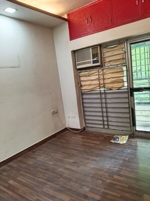Room in 2 BHK Builder Floor at Malviya Nagar – for Rent