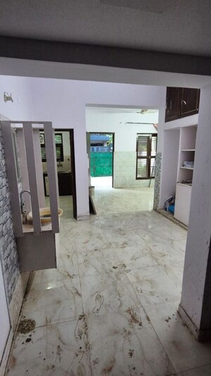 Room in 3 BHK Independent House at Palam Vihar Residents Association, Palam Vihar – for Rent