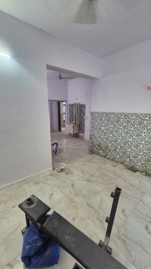Room in 3 BHK Independent House at Palam Vihar Residents Association, Palam Vihar – for Rent