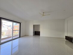 2 BHK Apartment For Rent in Halasuru