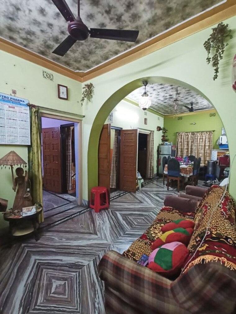 Living Room, behala 6 Bedroom 1600 Sq.Ft. Independent House In Behala Kolkata 10410874