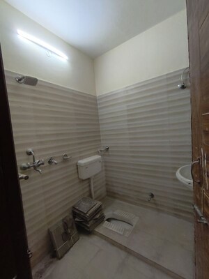 Bathroom in 4 BHK Villa at Bhabat – for Sale
