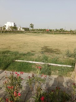 Plot For Sale in M3M City Of Dreams
