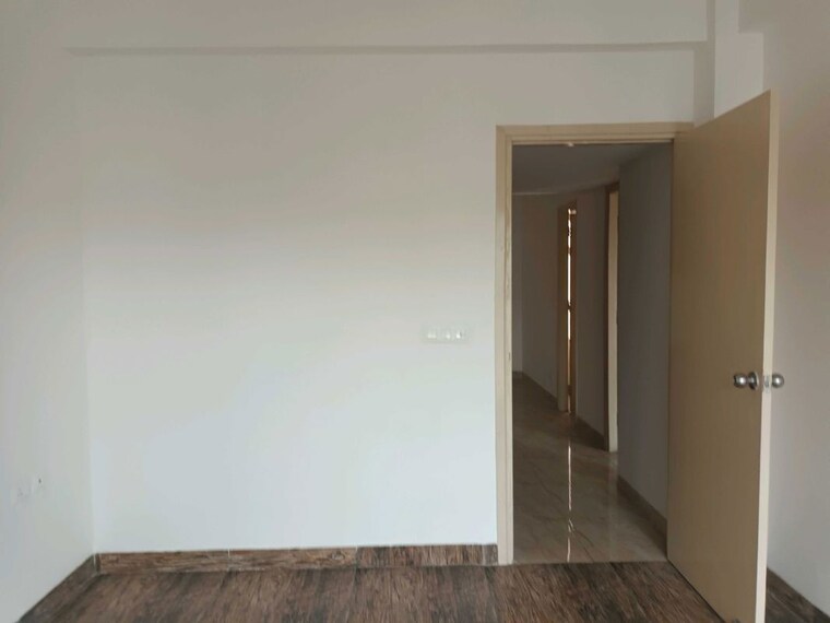 Room, ska-greenarch 2 Bedroom 1000 Sq.Ft. Apartment In Sector 16b Greater Noida Greater Noida 10410914