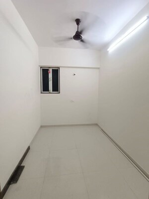 Room in 1.5 BHK Apartment at Audumbar Chaya Chs, Mazgaon – for Rent