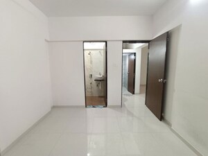 Room in 1.5 BHK Apartment at Audumbar Chaya Chs, Mazgaon – for Rent