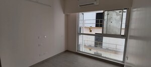 Room in 2 BHK Apartment at Rustomjee Cleon, Bandra East – for Rent