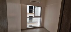 2 BHK + Servant Room Apartment For Rent in Rustomjee Cleon
