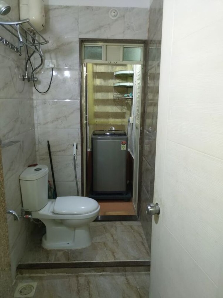 Bathroom, konnark-gardens-kharghar 2 Bedroom 1200 Sq.Ft. Apartment In Kharghar Sector 34 Navi Mumbai 10410951