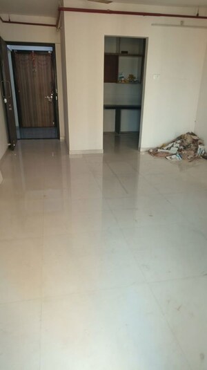 Room in 2 BHK Apartment at Ashar Axis, Majiwada – for Rent