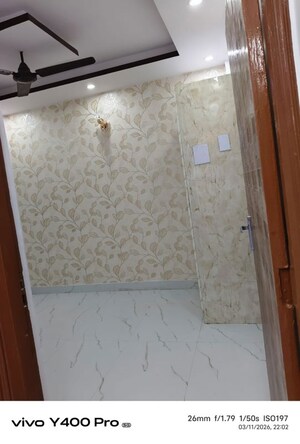 Room in 1 BHK Builder Floor at Jawahar Nagar – for Sale