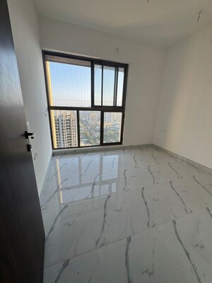 Room in 2 BHK Apartment at Raymond Ten X Habitat, Pokhran Road No Two – for Rent