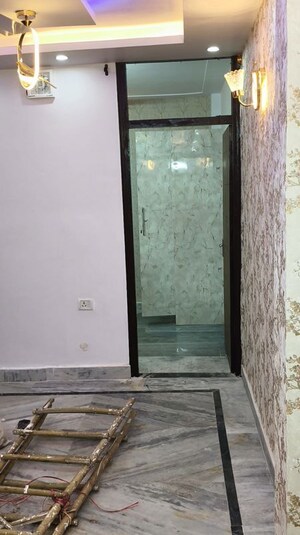 Room in 1 BHK Builder Floor at Malviya Nagar – for Sale
