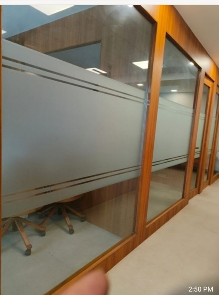 Balcony, satra-plaza Commercial Office Space 1500 Sq.Ft. In Vashi Sector 19d Navi Mumbai 10410967