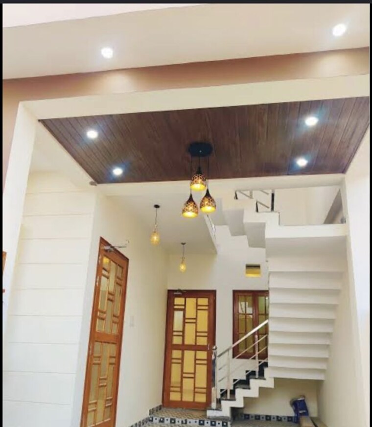 undefined, sector 9 4 Bedroom 160 Sq.Yd. Independent House In Sector 9 Faridabad 10410969