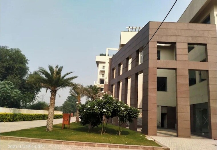 Exterior View, silverglades-merchant-plaza Studio 744 Sq.Ft. Apartment In Sector 88 Gurgaon 10410971