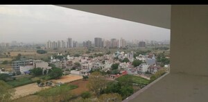Plot Area in Studio Apartment at Silverglades Merchant Plaza, Sector 88 – for Sale