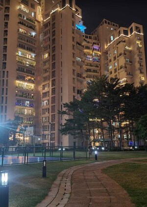 4 BHK Apartment – Exterior View View at Unitech Escape, Sector 50 - for Sale