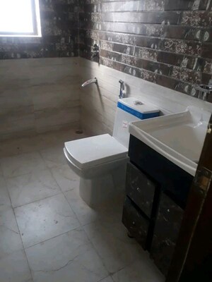 Team Area in 2 BHK Builder Floor at Chattarpur – for Rent