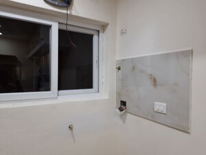 Room in 3 BHK Apartment at Jains Carlton Creek, Manikonda – for Rent