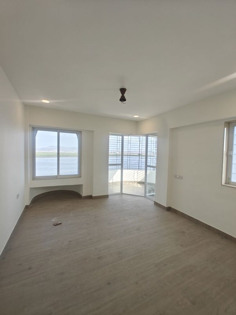 Room, cbd belapur sector 11 3 Bedroom 1650 Sq.Ft. Apartment In Cbd Belapur Sector 11 Navi Mumbai 10411007
