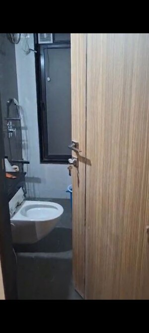 Bathroom in 3 BHK Apartment at Pruthvi Pushpanjali, Vile Parle East – for Rent