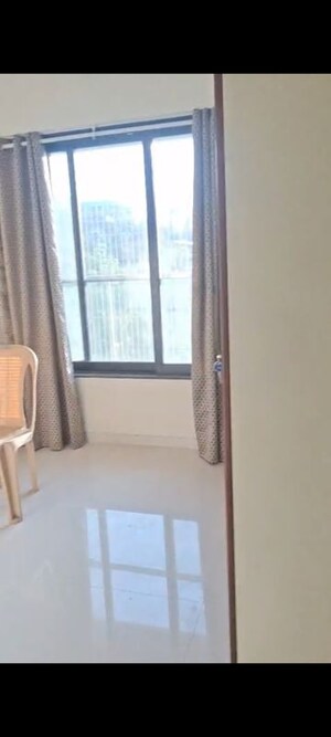 Building Lobby in 3 BHK Apartment at Pruthvi Pushpanjali, Vile Parle East – for Rent