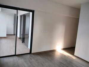 Room in 3.5 BHK Builder Floor at Birla Navya, Sector 63a – for Rent