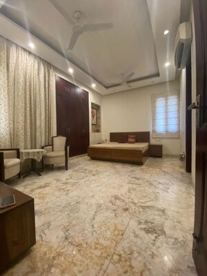 Living Room in 3.5 BHK Independent House at Sector 72 – for Rent