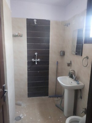 Bathroom in 3 BHK Builder Floor at Khatipura – for Rent