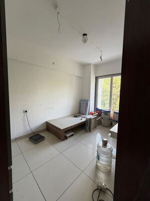 Team Area in 2 BHK Apartment at Atul Hill View Residency, Warje – for Rent