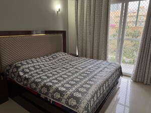 Bedroom in 4 BHK Apartment at Emaar MGF Emerald Hills, Sector 65 – for Rent