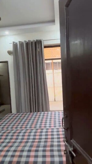 Living Room in 3 BHK Independent House at Gamma Shopping Mall, Gamma I Greater Noida – for Rent
