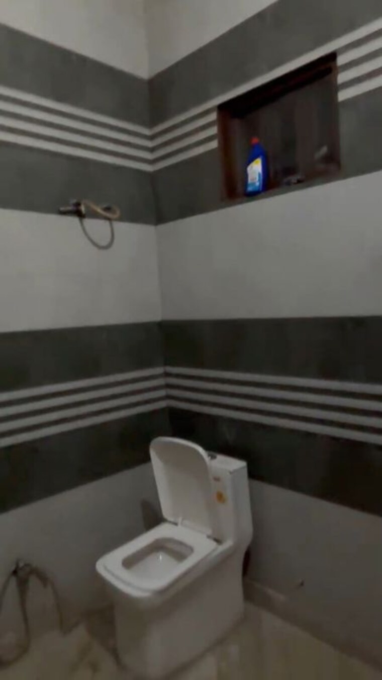 Kitchen, gamma-shopping-mall 3 Bedroom 2400 Sq.Ft. Independent House In Gamma I Greater Noida Greater Noida 10411036