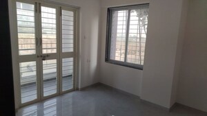 Room in  Office Space at Patil Nagar – for Rent