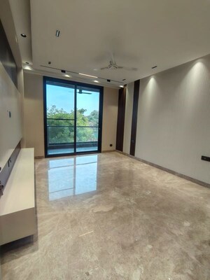 Room in 4 BHK Builder Floor at Palam Vihar Residents Association, Palam Vihar – for Rent