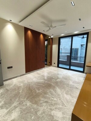 Room in 4 BHK Builder Floor at Palam Vihar Residents Association, Palam Vihar – for Rent