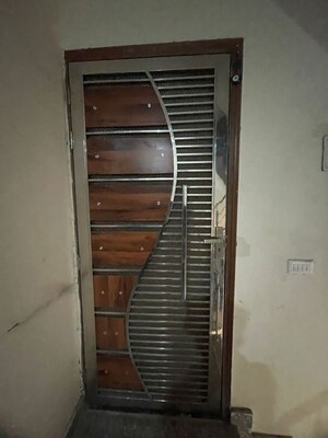 Staircase in 3 BHK Builder Floor at RPS Palm Drive, Sector 88 – for Sale