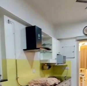 Team Area in 2 BHK Apartment at Hiranandani Meadows, Manpada – for Rent