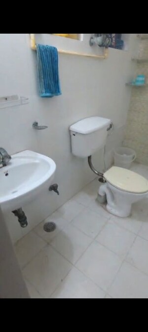 Bathroom in 1 BHK Apartment at Mittal Cosmos Executive Apartment, Sector 2 – for Rent