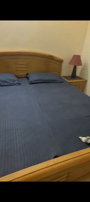 Room in 1 BHK Apartment at Mittal Cosmos Executive Apartment, Sector 2 – for Rent